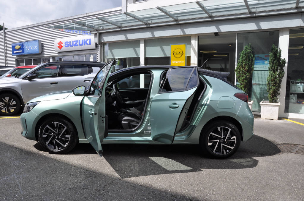 OPEL Corsa 1.2 T Hybrid Sporthilfe, Mild-Hybrid Petrol/Electric, Ex-demonstrator, Automatic - 4
