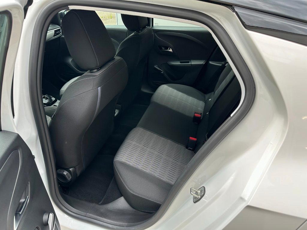 OPEL Corsa 1.2 T Edition, Essence, Voiture de démonstration, Automatique - 5