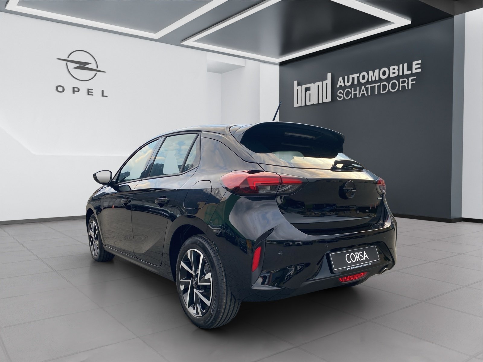 OPEL Corsa 1.2 T Hybrid Viva, Mild-Hybrid Petrol/Electric, Ex-demonstrator, Automatic - 3