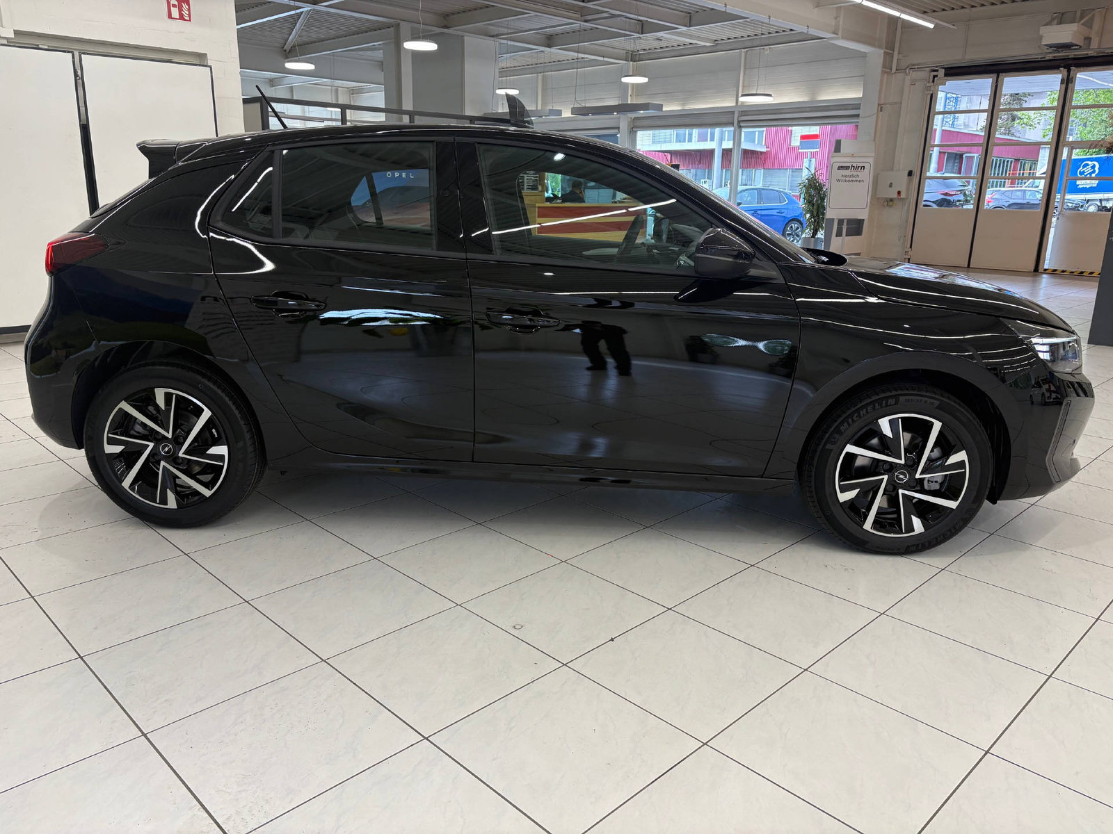 OPEL Corsa 1.2 T Hybrid Viva, Mild-Hybrid Benzin/Elektro, Vorführwagen, Automatik - 4