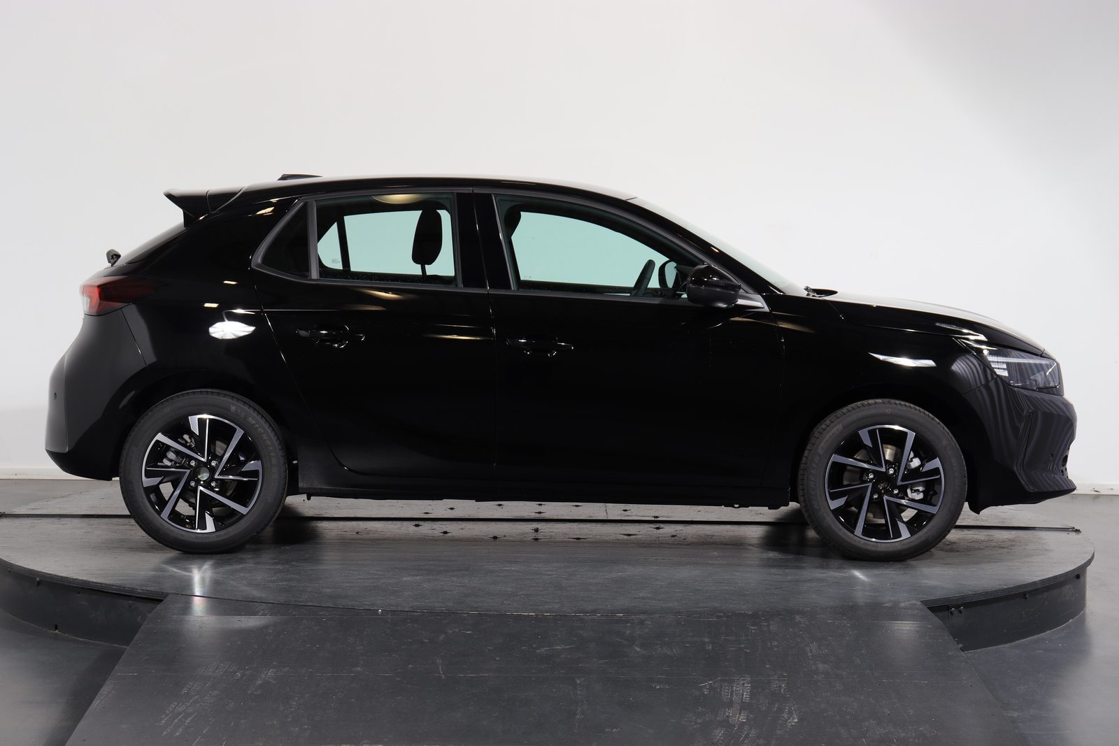 OPEL Corsa 1.2 T Hybrid Viva, Hybride Leggero Benzina/Elettrica, Auto dimostrativa, Automatico - 2