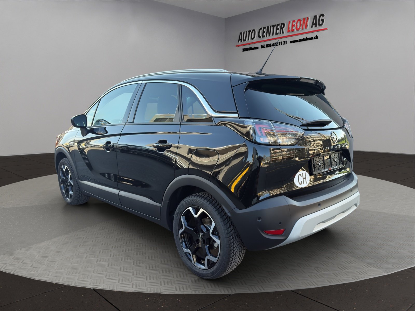 OPEL Crossland 1.2i Elegance Blitz Automat, Benzin, Occasion / Gebraucht, Automatik - 3