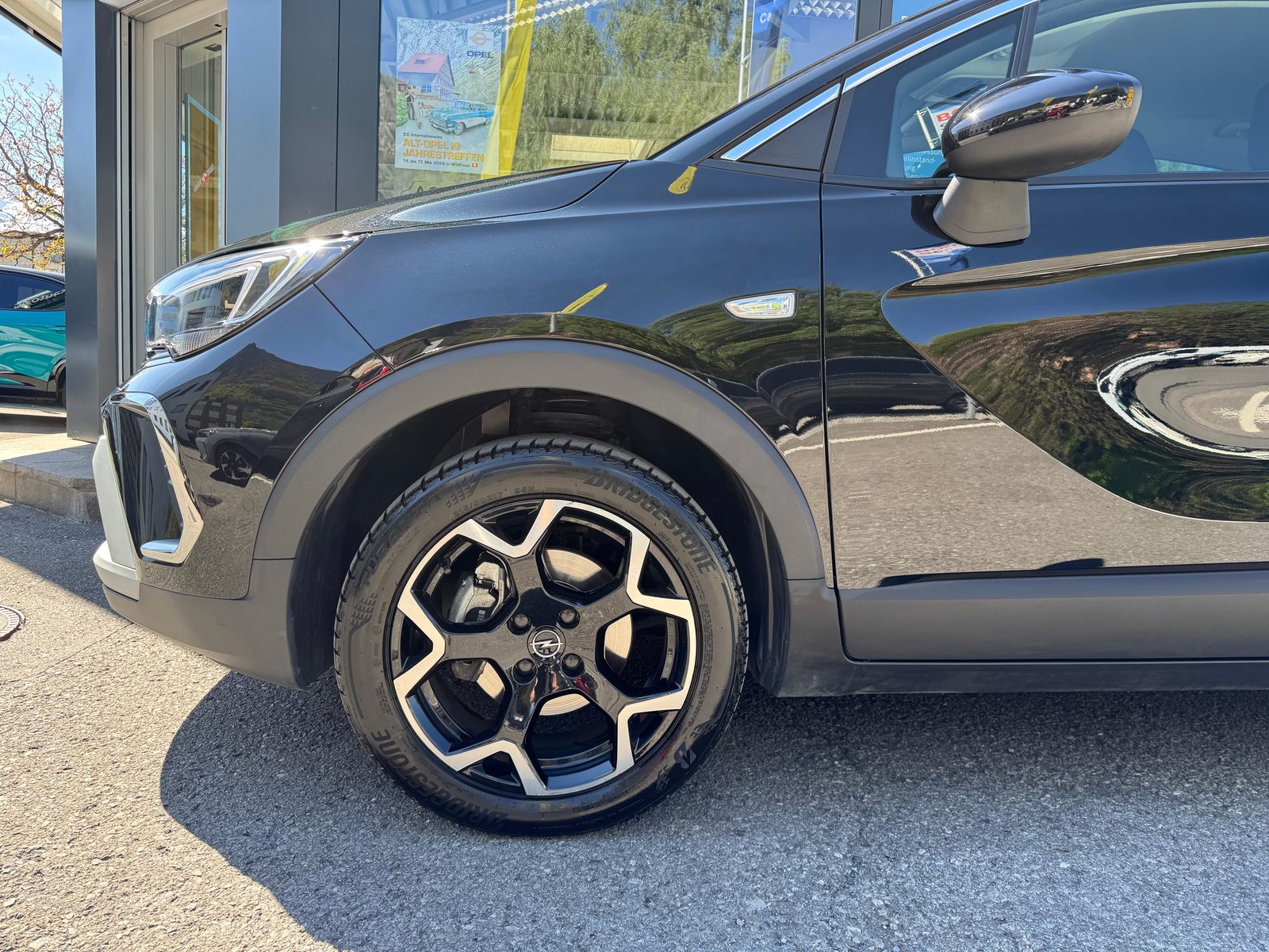 OPEL Crossland 1.2Turbo Elegance, Benzin, Occasion / Gebraucht, Automatik - 2