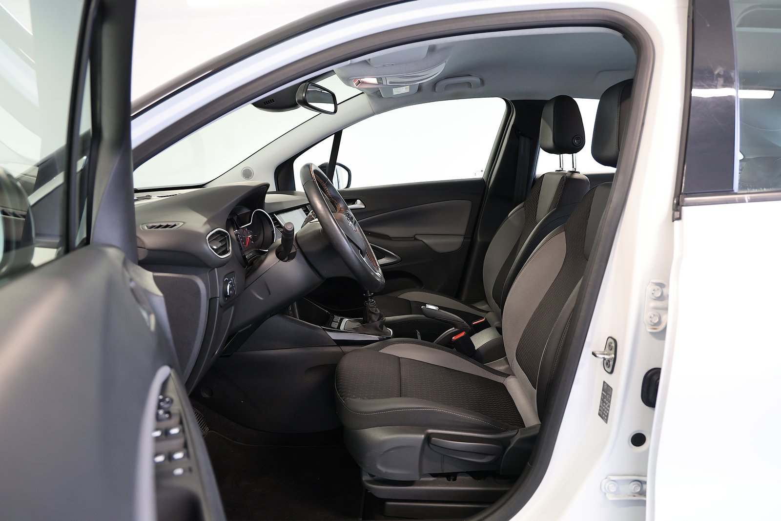 OPEL Crossland X 1.2i Excellence, Benzin, Occasion / Gebraucht, Handschaltung - 6