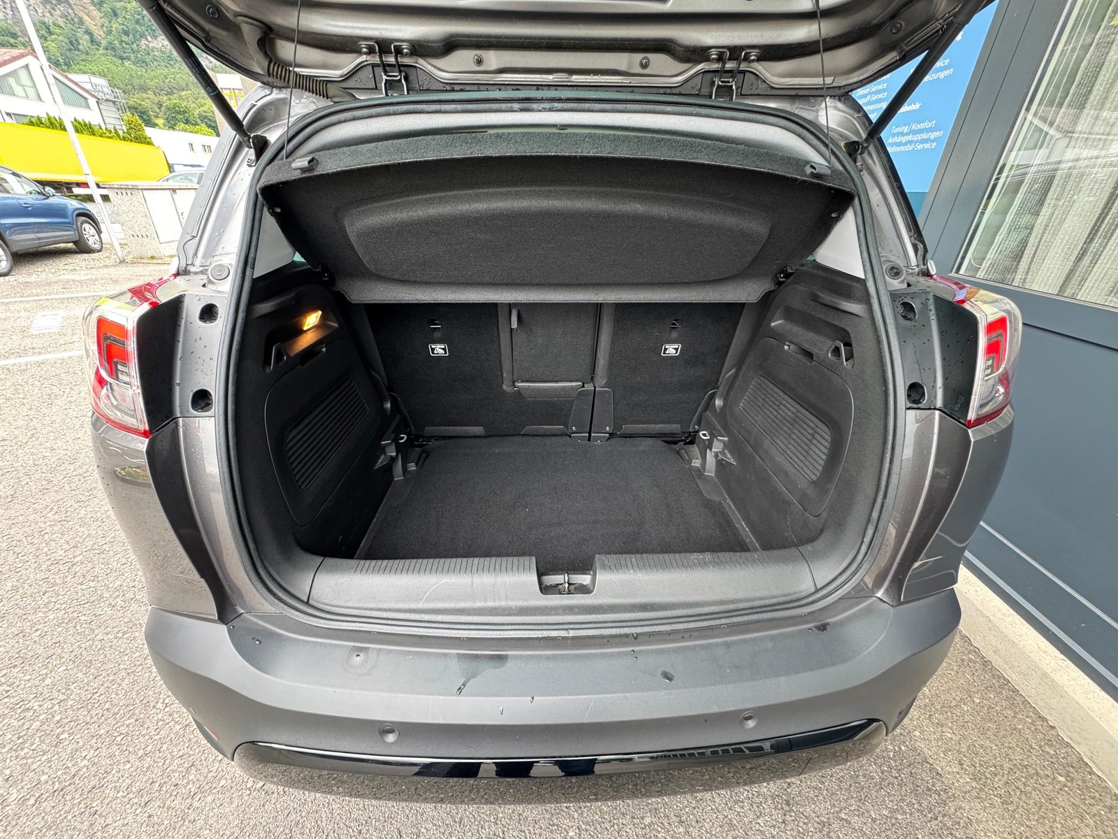OPEL Crossland X Ultimate 1.2Turbo, Benzin, Occasion / Gebraucht, Automatik - 5