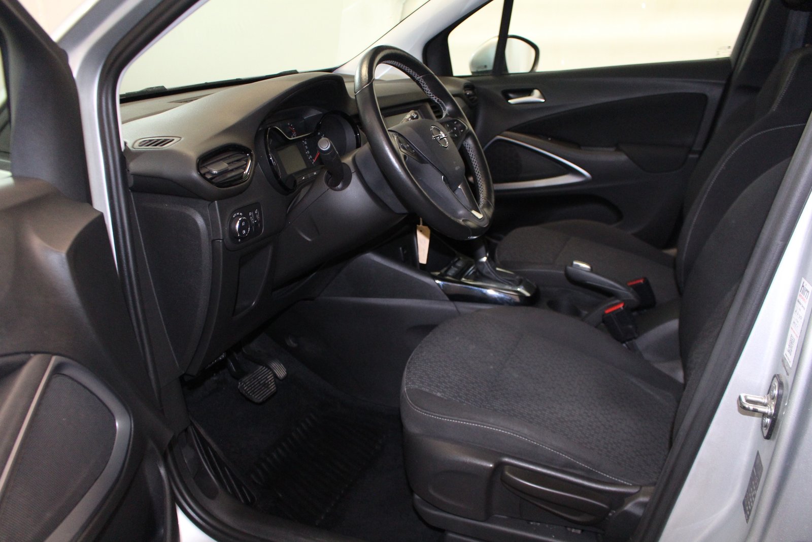 OPEL Crossland X 1.2 T Enjoy S/S, Benzin, Occasion / Gebraucht, Automatik - 7