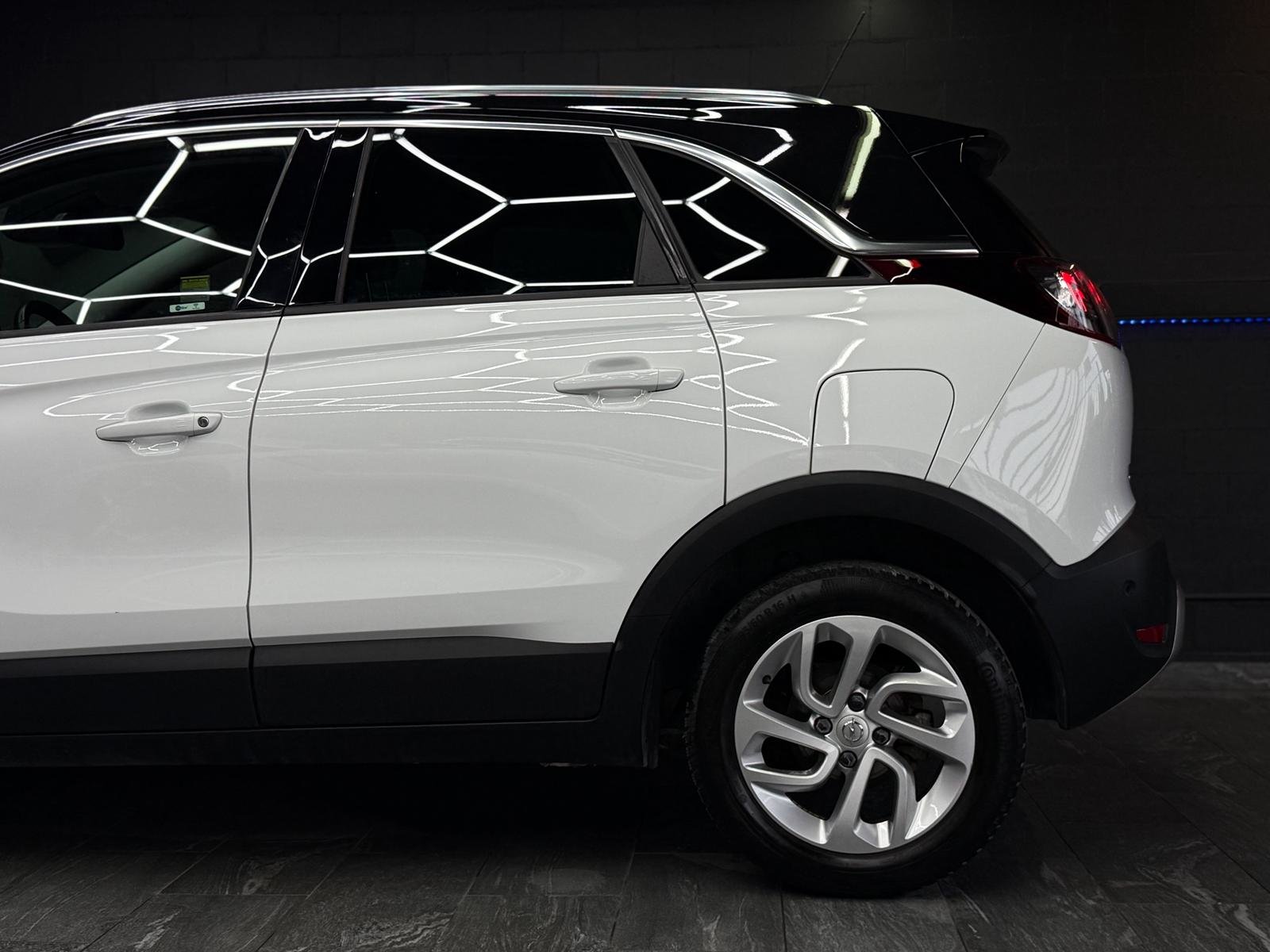 OPEL Crossland X 1.2i TP Excellence, Petrol, Second hand / Used, Manual - 7