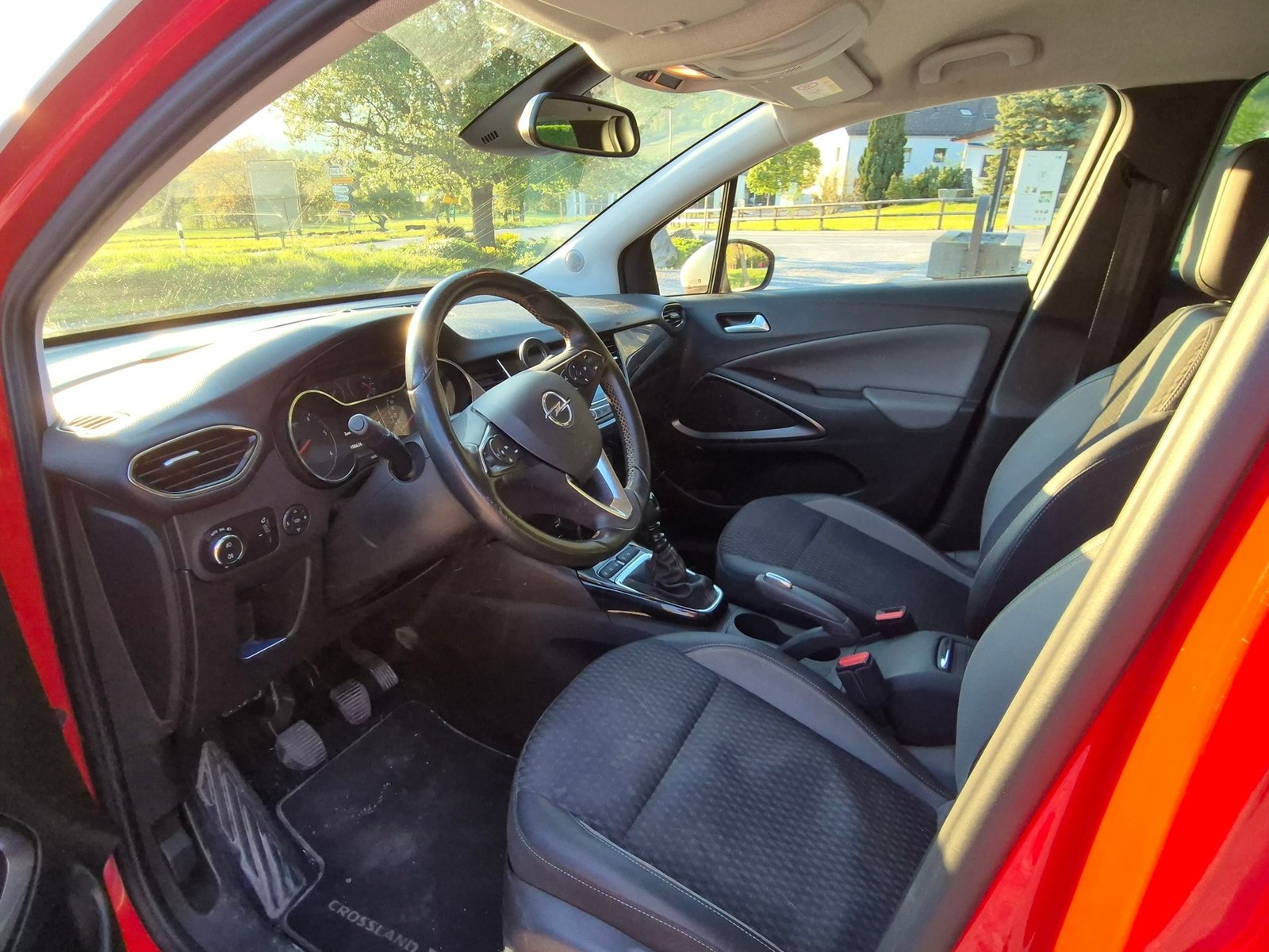 OPEL Crossland X 1.6 CDTi Ultimate S/S, Diesel, Occasion / Gebraucht, Handschaltung - 2