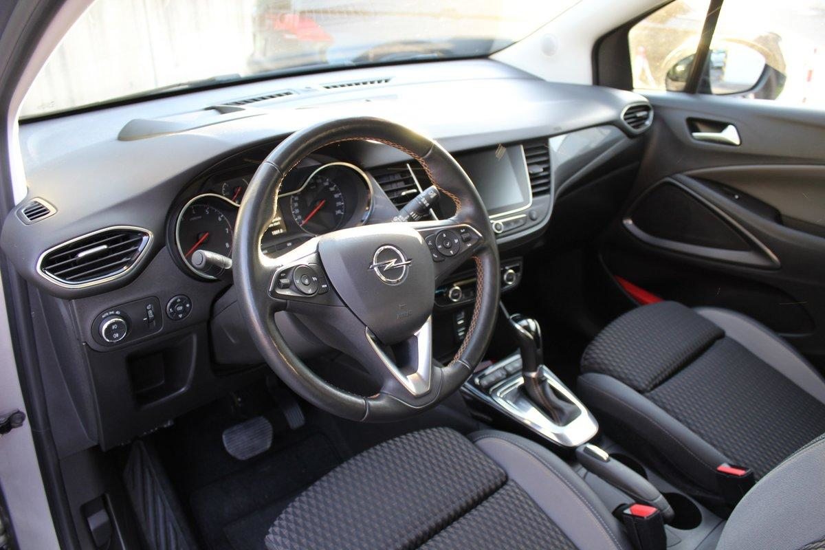 OPEL Crossland X 1.2 T 130 Ultimate S/S, Petrol, Second hand / Used, Automatic - 4