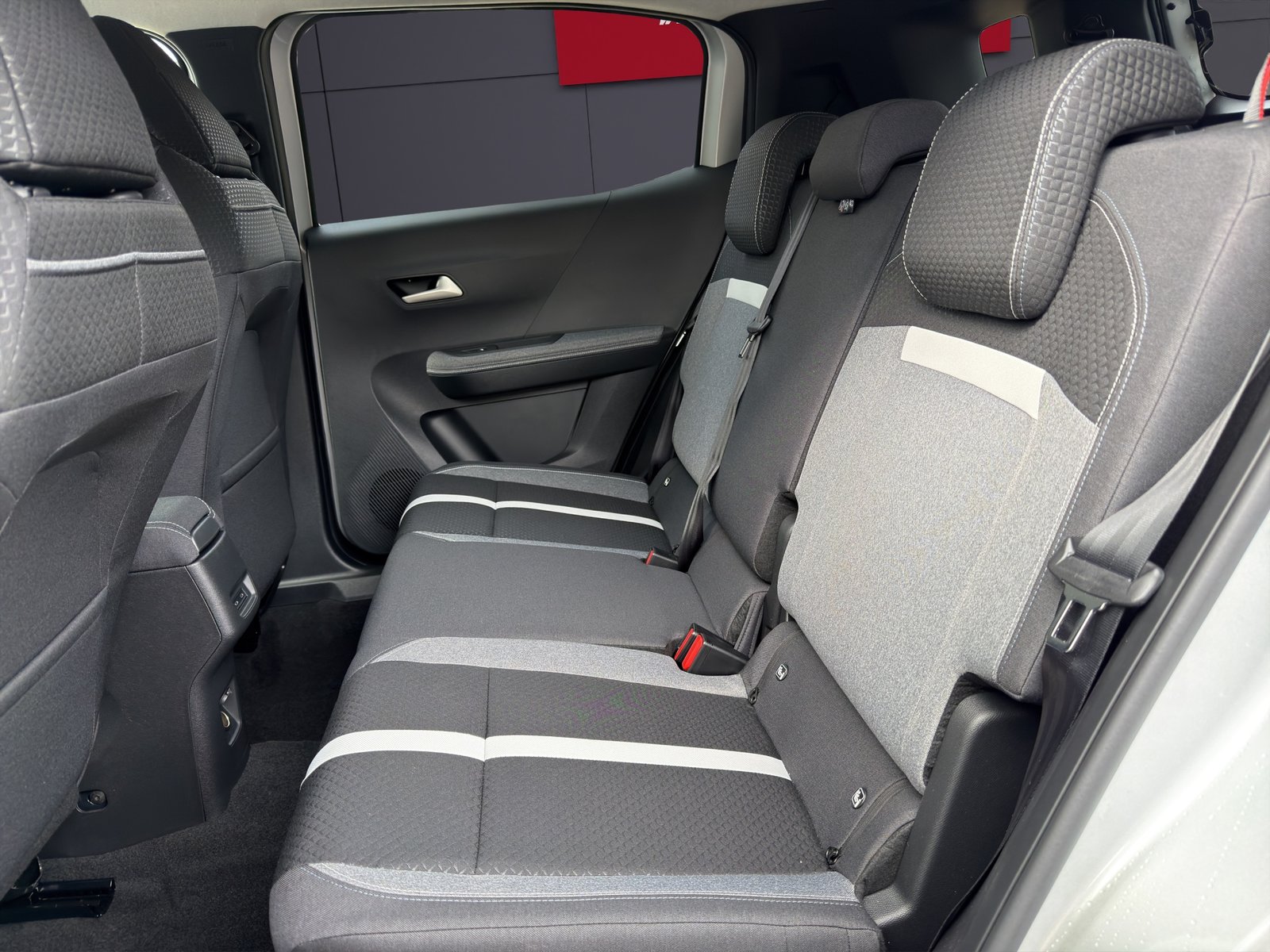 OPEL Frontera 1.2 MHEV GS, Mild-Hybrid Petrol/Electric, New car, Automatic - 7