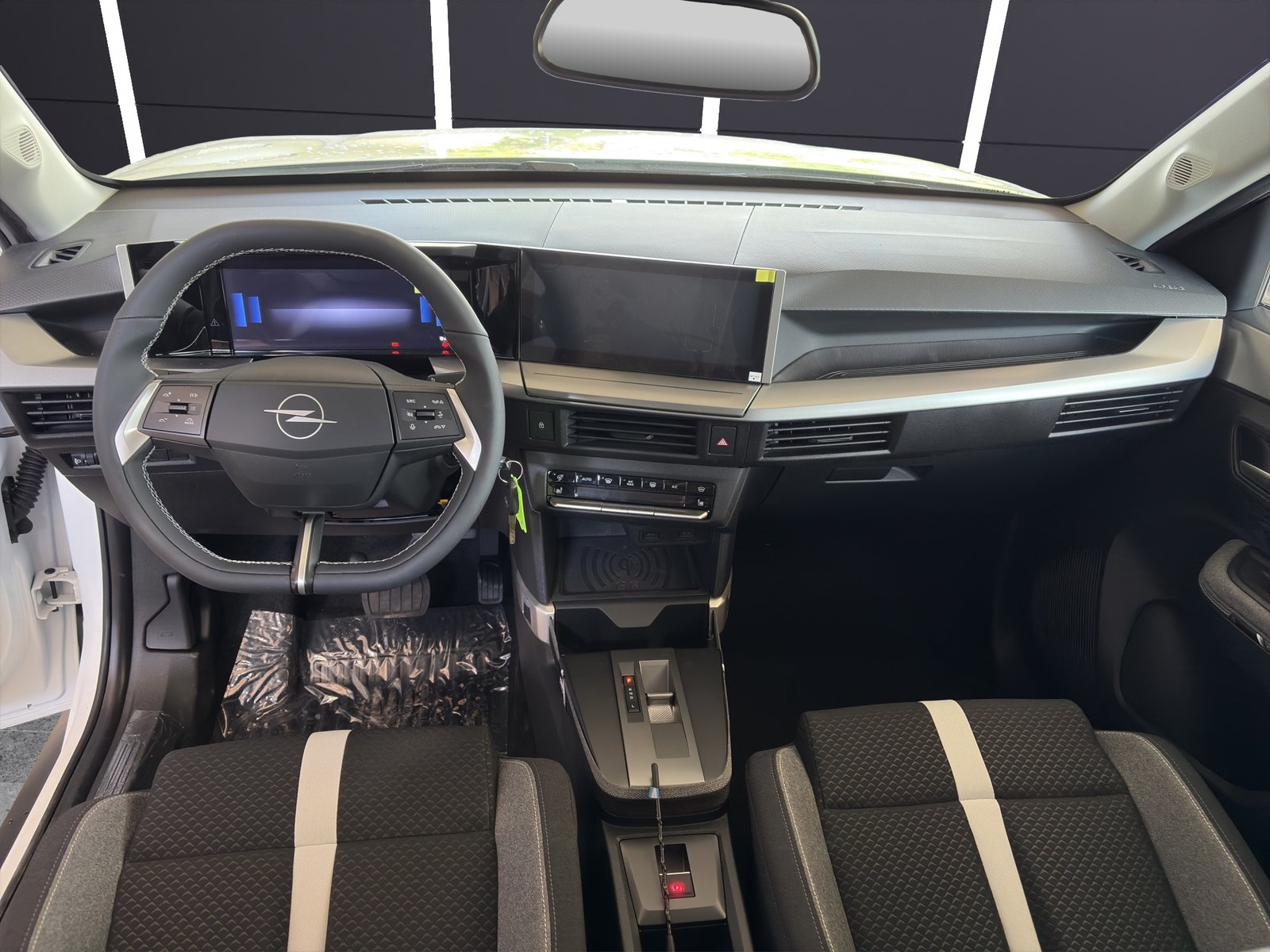 OPEL Frontera 1.2 MHEV GS, Hybride Léger Essence/Électricité, Voiture nouvelle, Automatique - 7