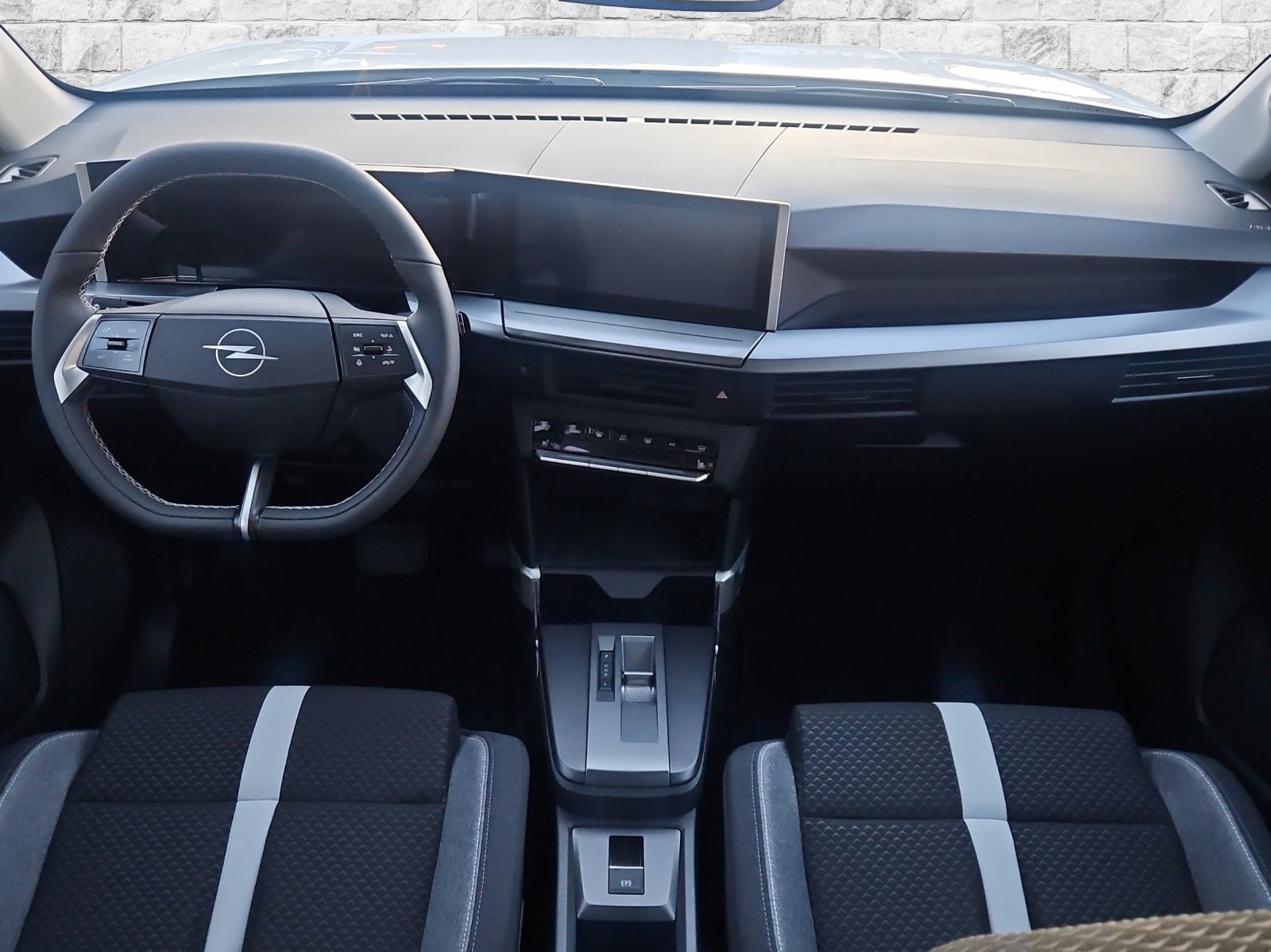 OPEL Frontera 1.2 T HEV 145 GS, Mild-Hybrid Benzin/Elektro, Neuwagen, Automatik - 6