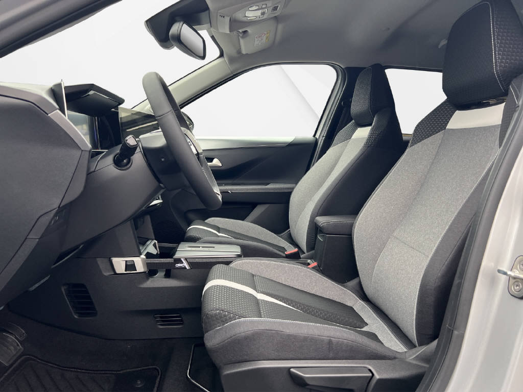 OPEL Frontera 1.2 T HEV 145 GS, Mild-Hybrid Benzin/Elektro, Neuwagen, Automatik - 5
