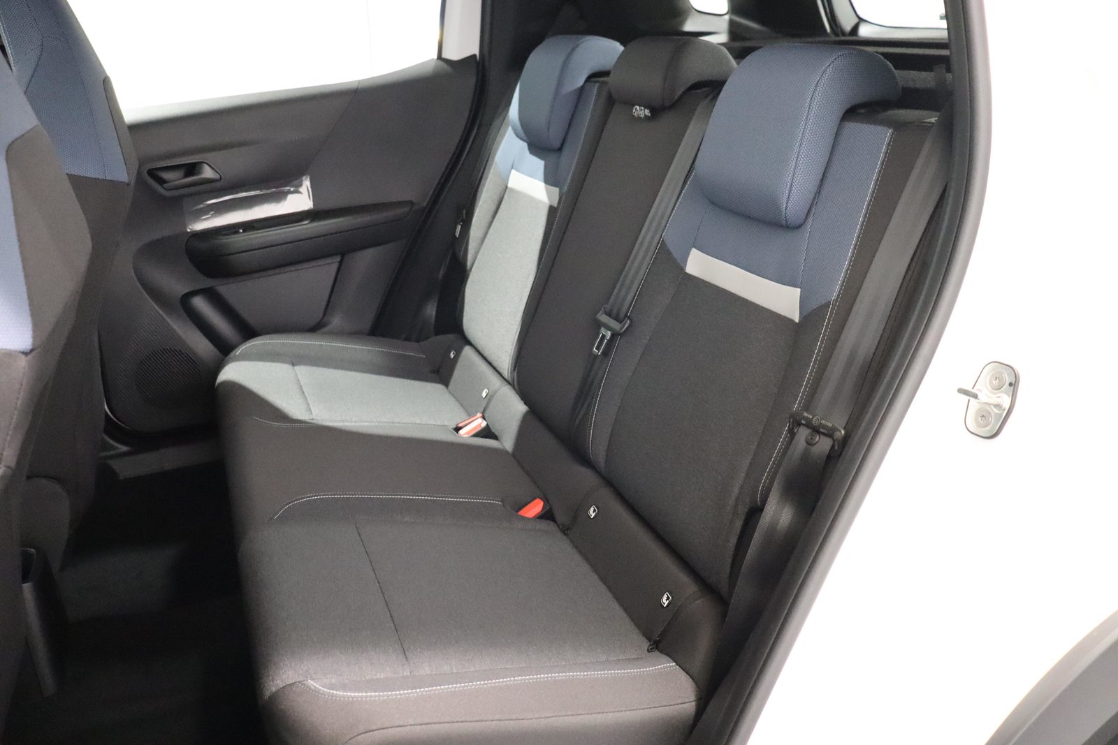 OPEL Frontera 1.2 T HEV Edition, Hybride Léger Essence/Électricité, Voiture nouvelle, Automatique - 5
