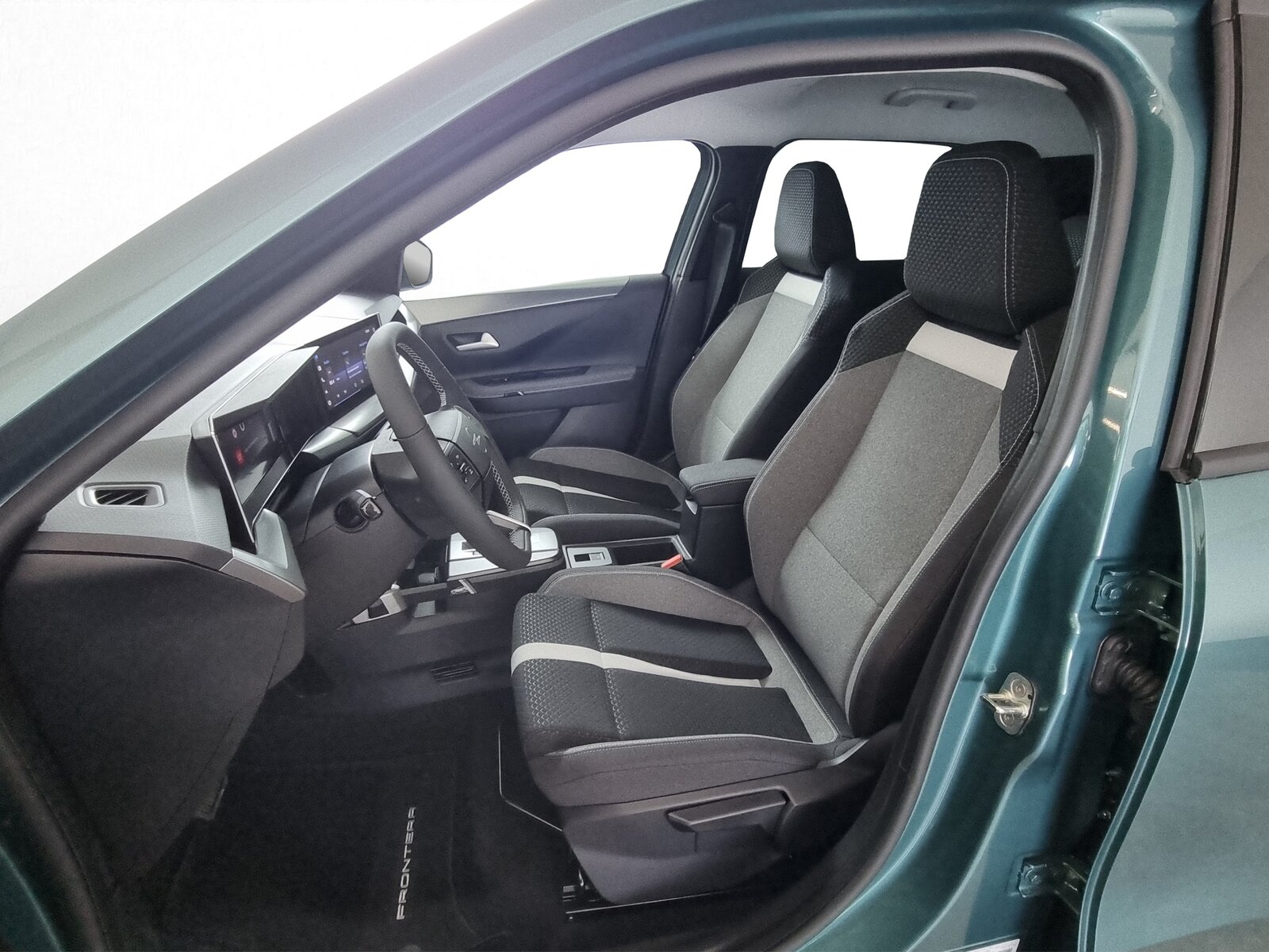 OPEL Frontera 1.2i MHEV GS 7-Plätzer, Mild-Hybrid Petrol/Electric, New car, Automatic - 6