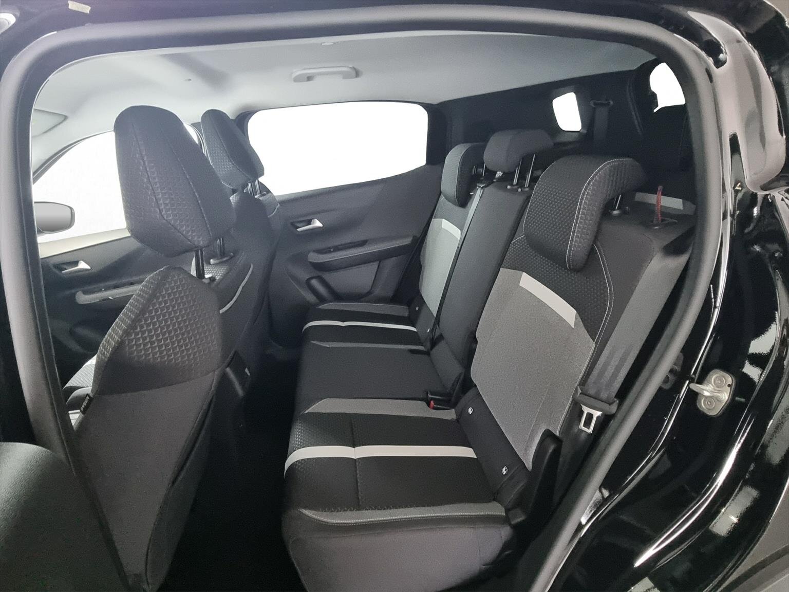 OPEL Frontera 1.2i MHEV GS 7-Plätzer, Mild-Hybrid Petrol/Electric, New car, Automatic - 7
