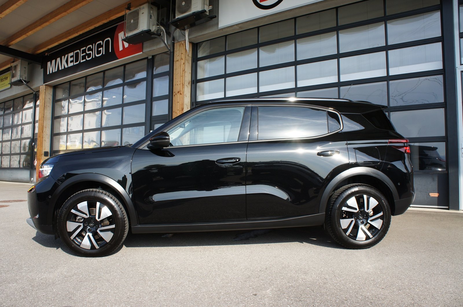 OPEL Frontera 1.2i MHEV GS, Mild-Hybrid Benzin/Elektro, Occasion / Gebraucht, Automatik - 2