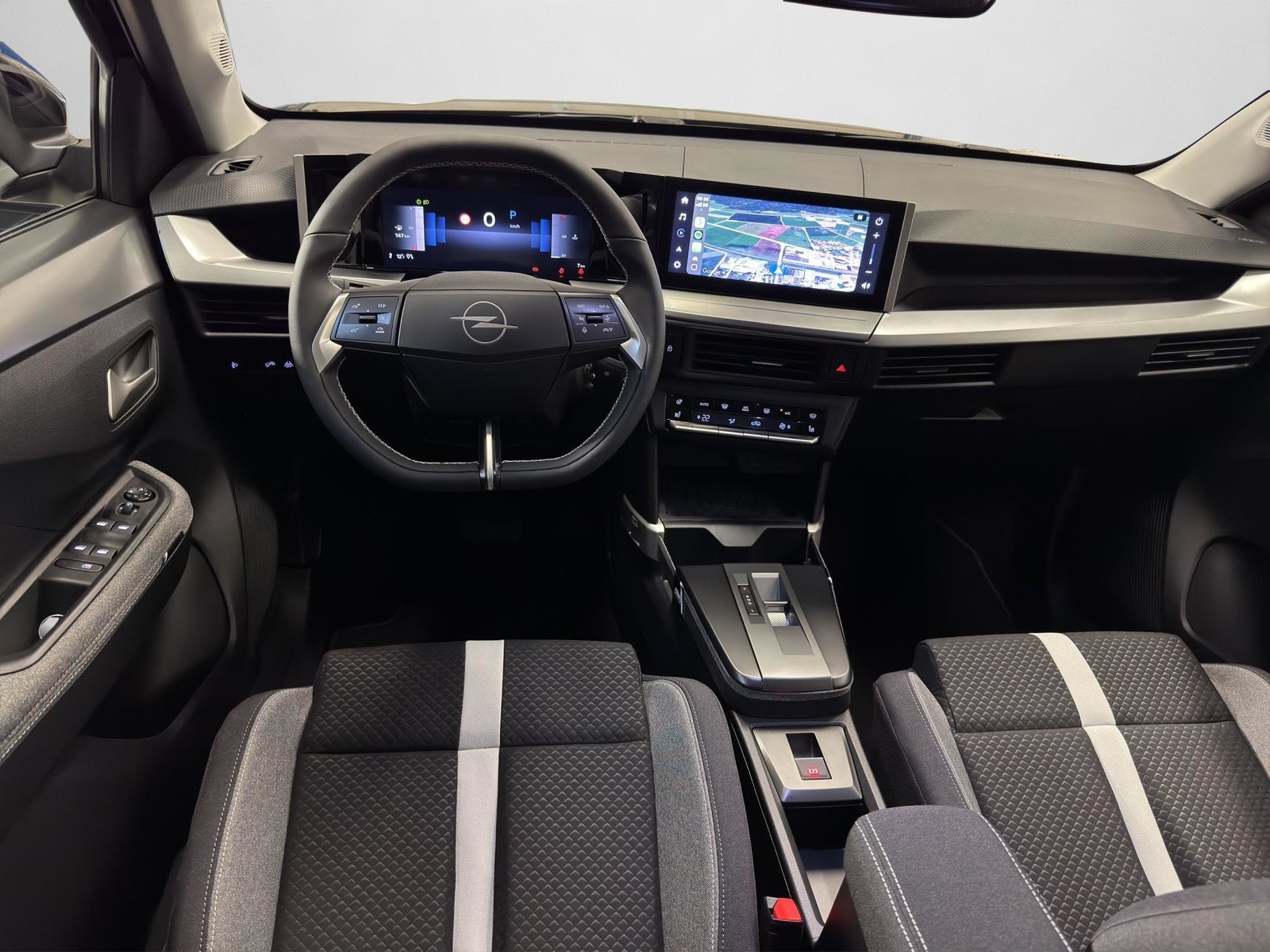 OPEL Frontera 1.2 T HEV 145 GS, Mild-Hybrid Benzin/Elektro, Occasion / Gebraucht, Automatik - 4