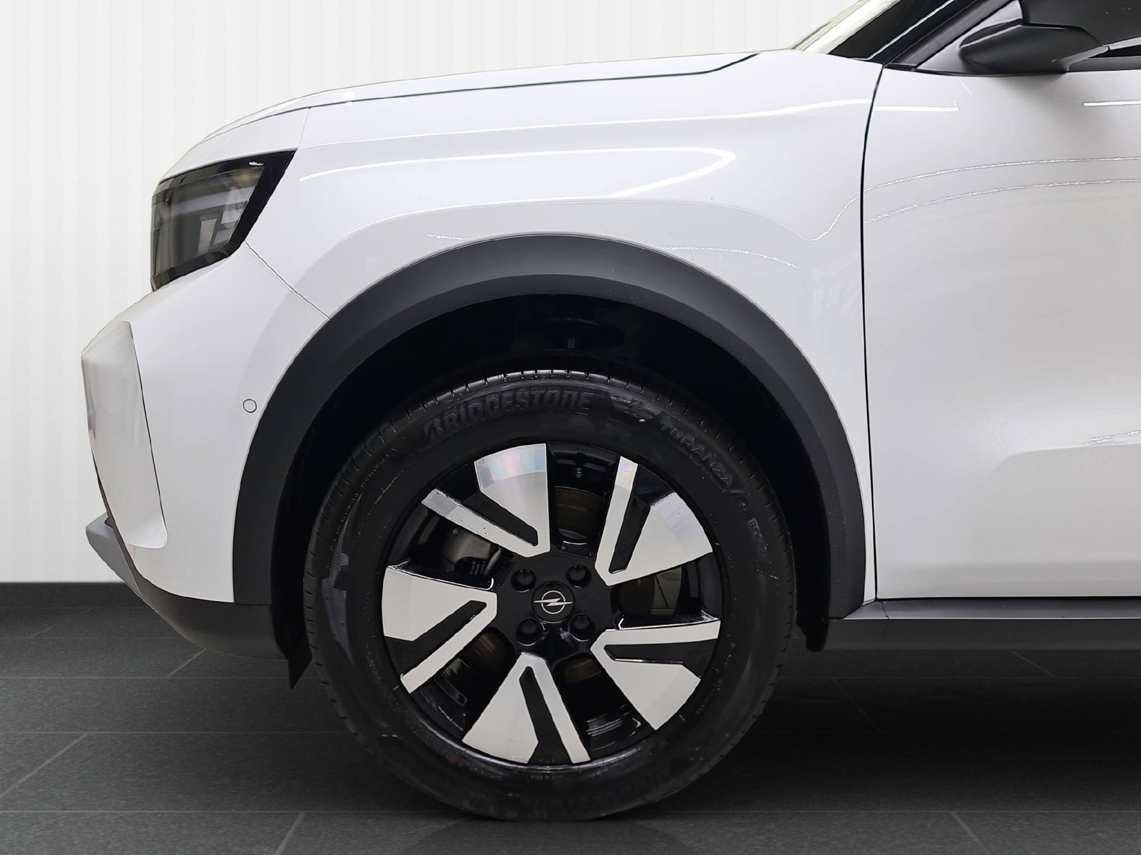 OPEL Frontera 1.2 T HEV 145 GS, Voll-Hybrid Benzin/Elektro, Vorführwagen, Automatik - 6