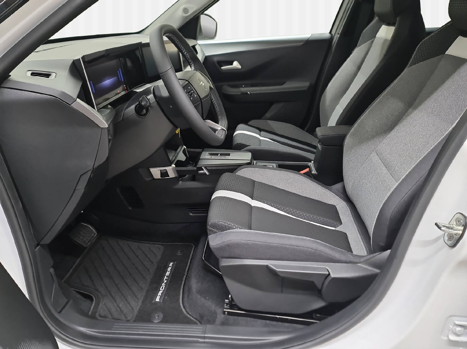 OPEL Frontera 1.2 T HEV 145 GS, Voll-Hybrid Benzin/Elektro, Vorführwagen, Automatik - 7
