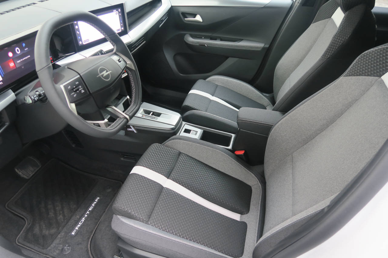 OPEL Frontera 1.2 T HEV 145 GS, Mild-Hybrid Benzin/Elektro, Vorführwagen, Automatik - 4
