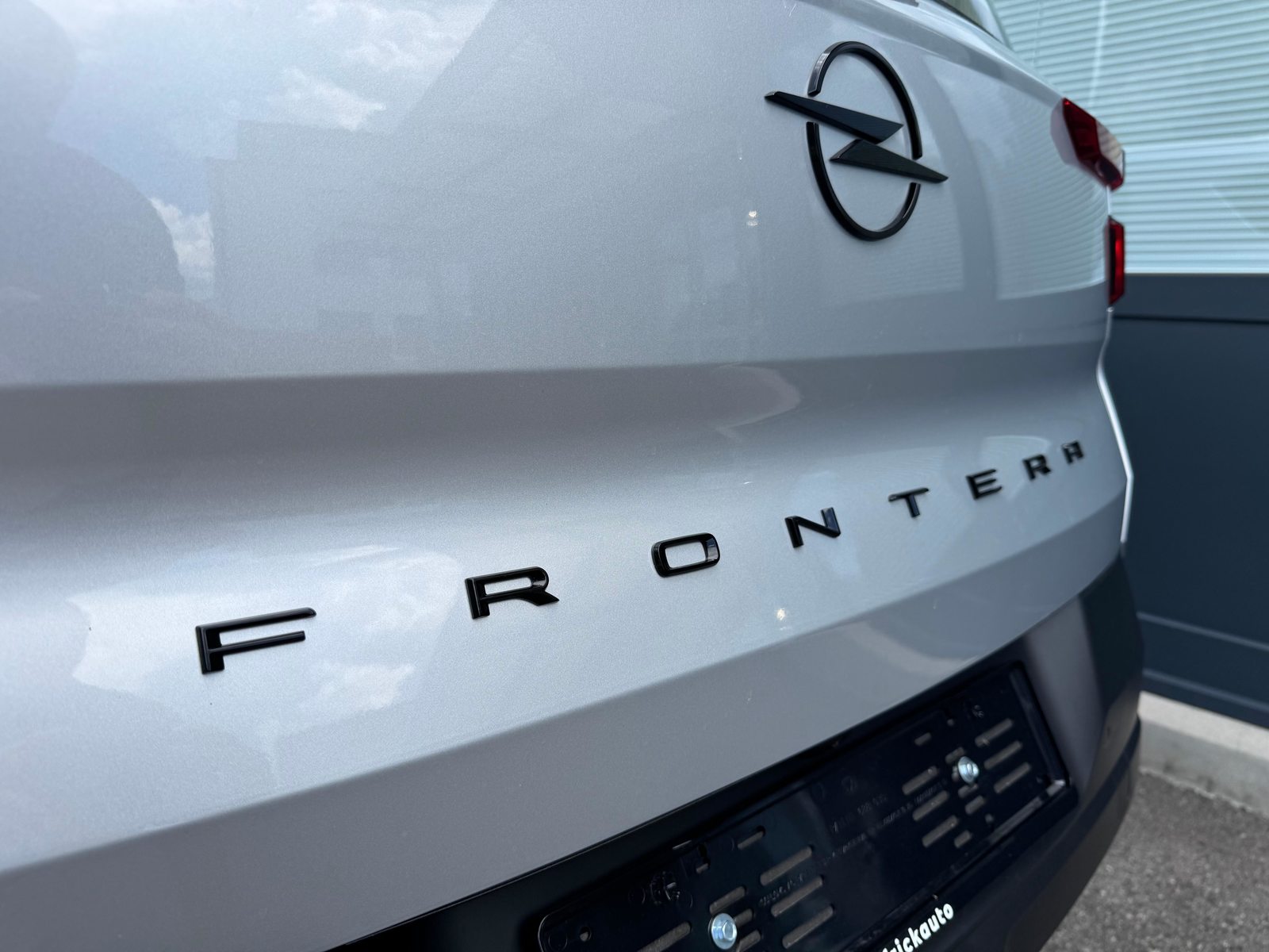 OPEL Frontera 1.2 T HEV 145 Edition, Hybride Léger Essence/Électricité, Voiture nouvelle, Automatique - 6