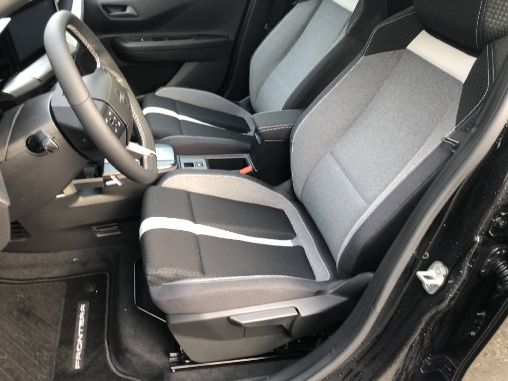 OPEL Frontera 1.2 T HEV Edition, Mild-Hybrid Petrol/Electric, New car, Automatic - 5