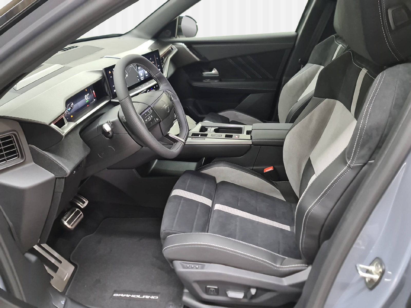 OPEL Grandland-e Ultimate AWD 325PS, Elektro, Neuwagen, Automatik - 6