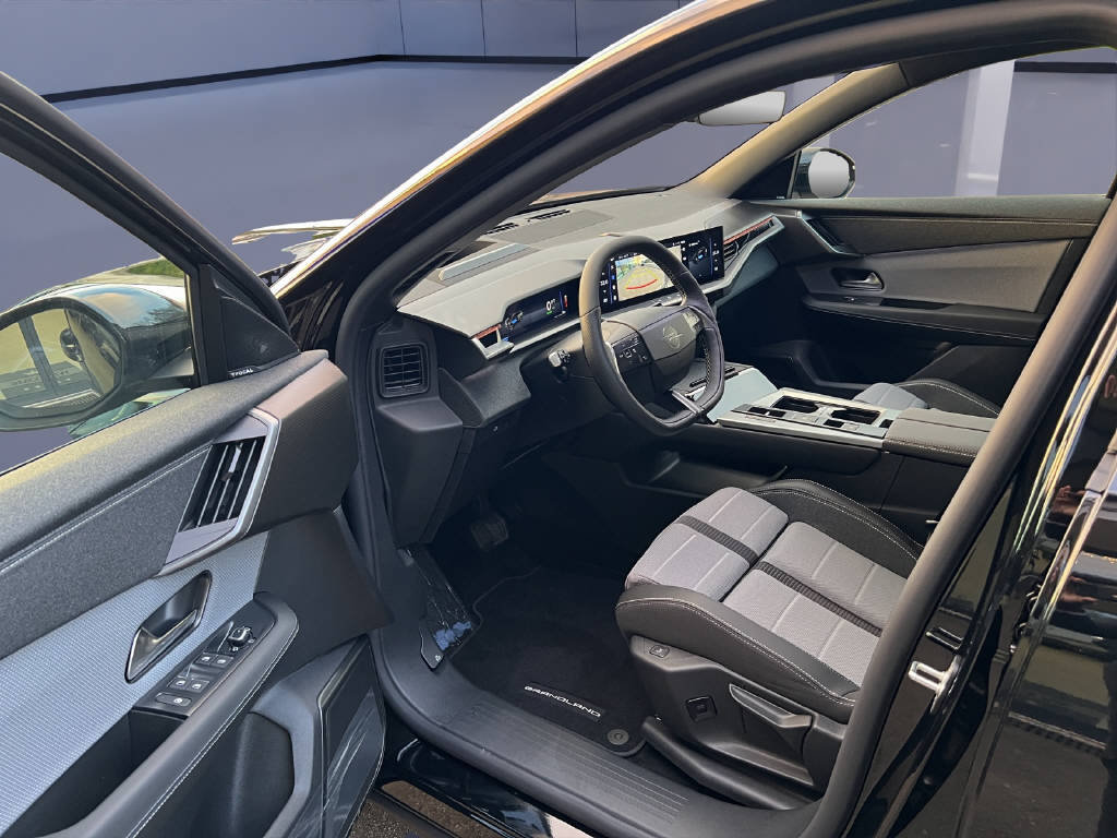 OPEL Grandland-e GS, Électrique, Occasion / Utilisé, Automatique - 6