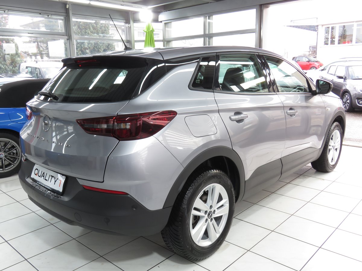 OPEL Grandland 1.2i TP Edition Automatik, Essence, Occasion / Utilisé, Automatique - 4