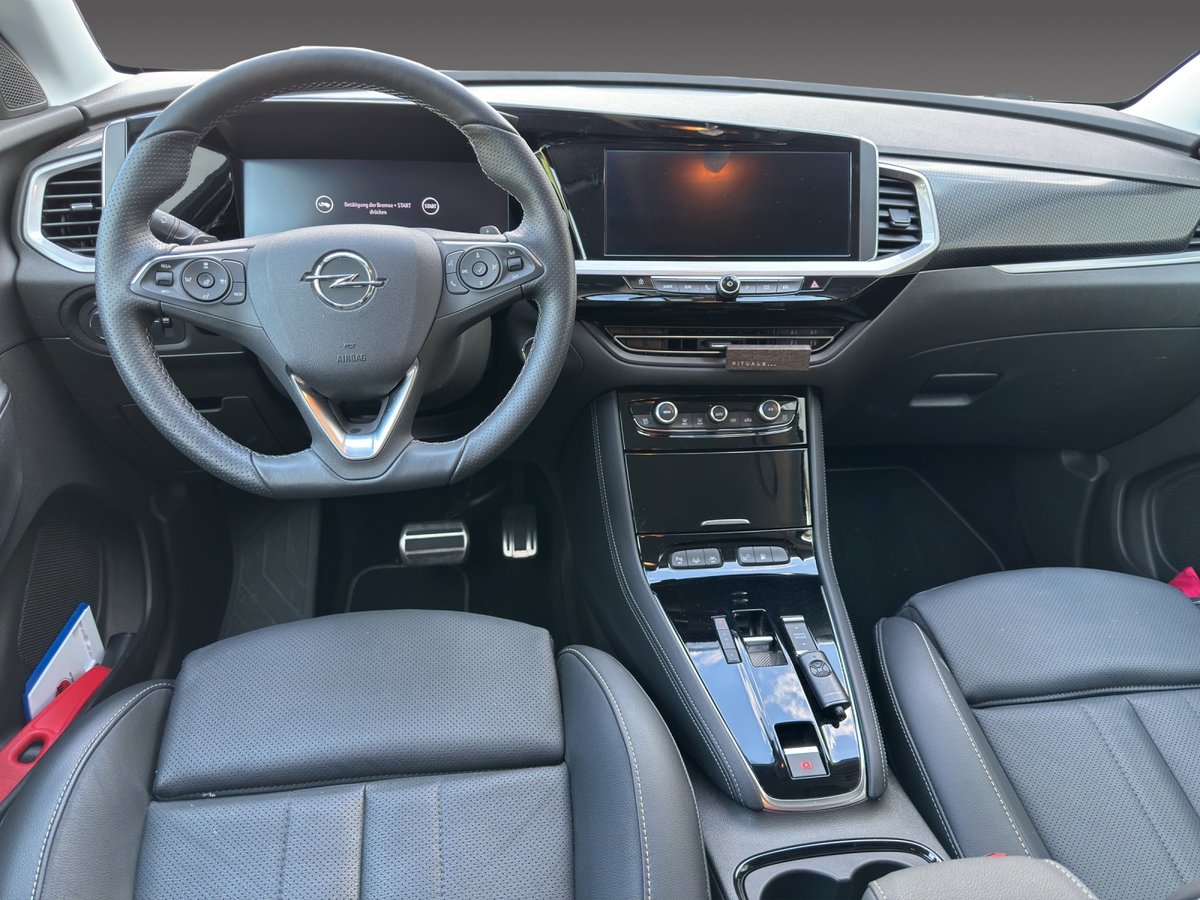 OPEL Grandland 1.6 Hybrid4 GSe Automatik, Plug-in-Hybrid Benzin/Elektro, Occasion / Gebraucht, Automatik - 4