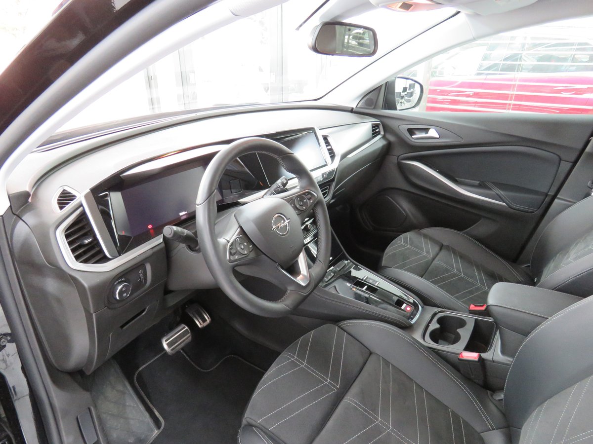 OPEL Grandland 1.2i TP Elegance Automatik, Benzin, Occasion / Gebraucht, Automatik - 7