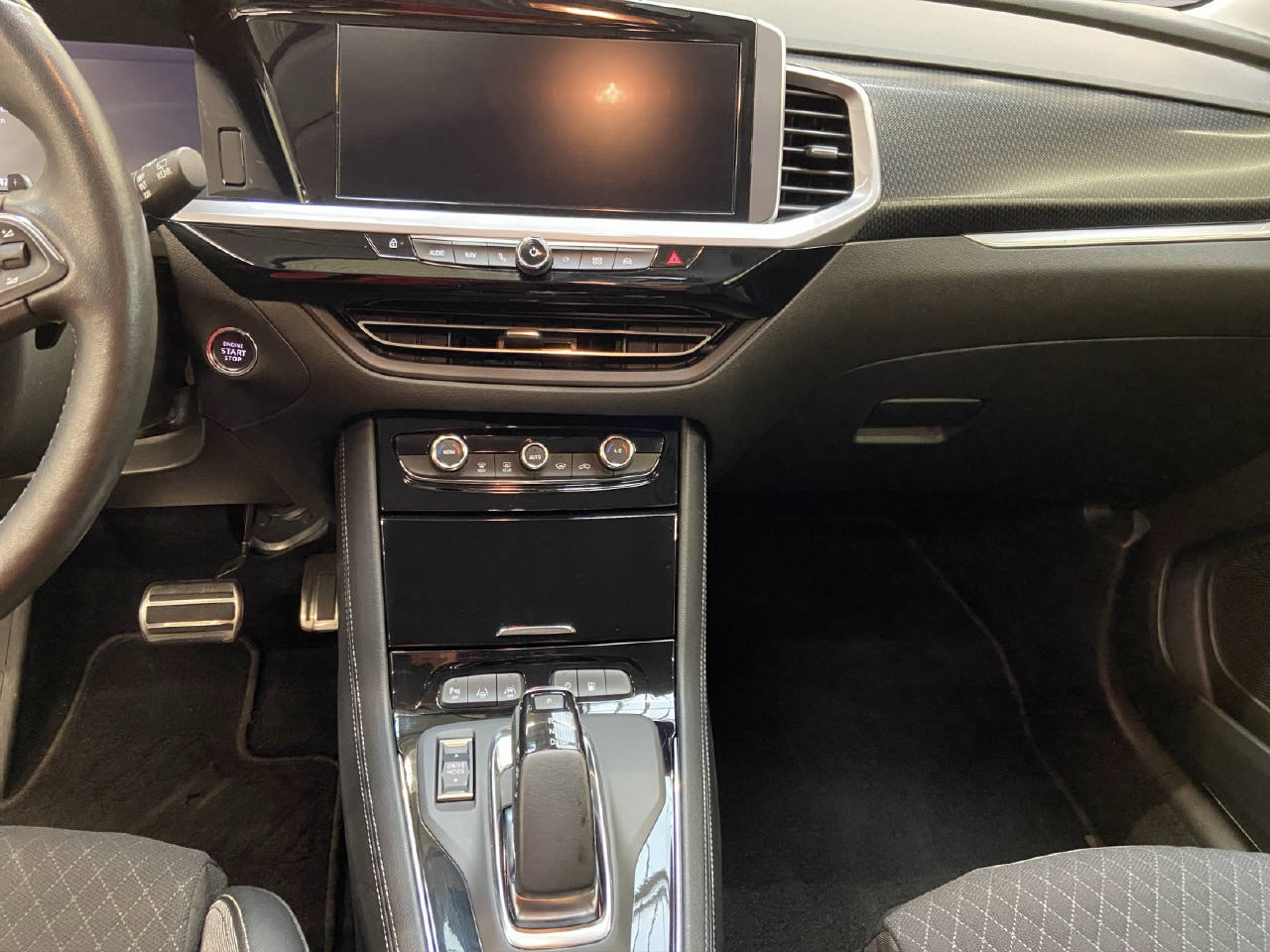 OPEL Grandland 1.6 T PHEV GS Line, Plug-in-Hybrid Benzin/Elektro, Occasion / Gebraucht, Automatik - 7