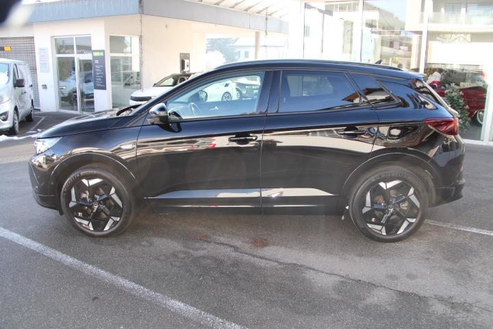 OPEL Grandland 1.6 T PHEV GSE, Plug-in-Hybrid Petrol/Electric, Second hand / Used, Automatic - 3
