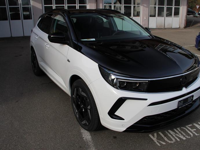 OPEL Grandland 1.6 T PHEV GSE, Plug-in-Hybrid Petrol/Electric, Second hand / Used, Automatic