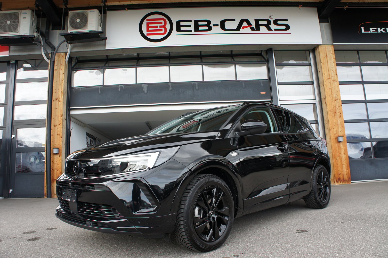 OPEL Grandland 1.6 Hybrid GS Line Automatik