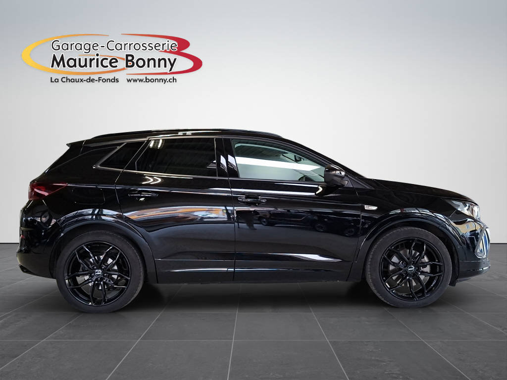 OPEL Grandland 1.6 T PHEV Ultimate 4x4, Hybride Rechargeable Essence/Électricité, Occasion / Utilisé, Automatique - 4