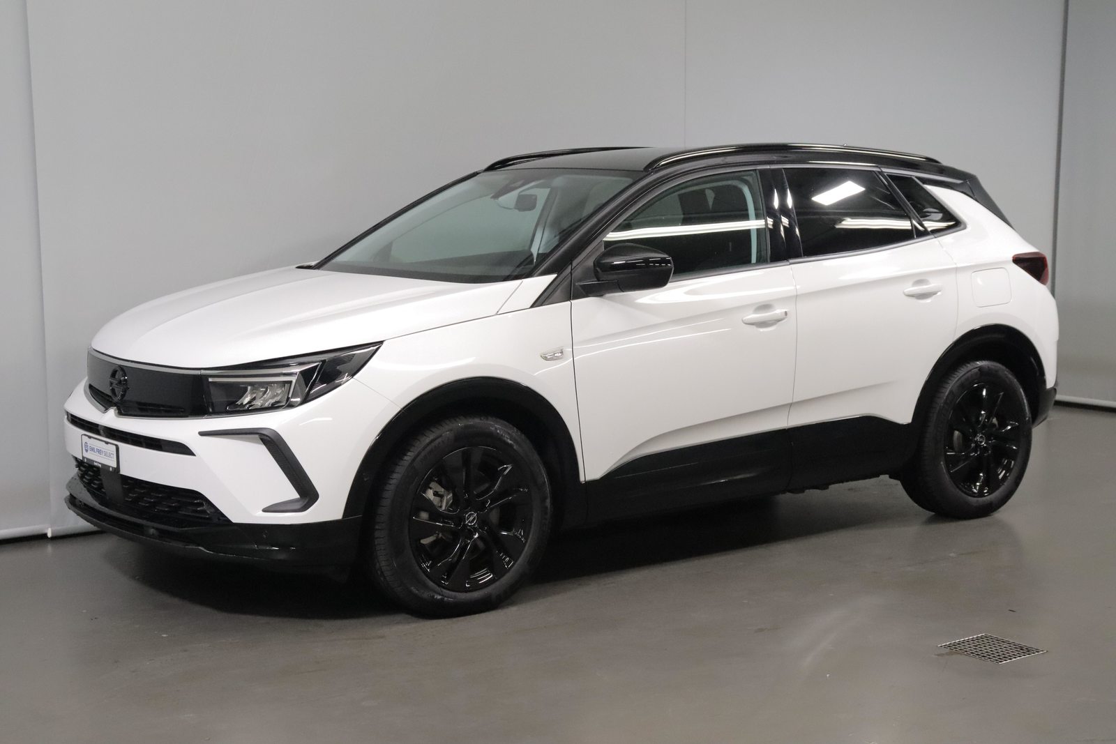 OPEL Grandland 1.6 T PHEV GS Line, Plug-in-Hybrid Petrol/Electric, Second hand / Used, Automatic - 3