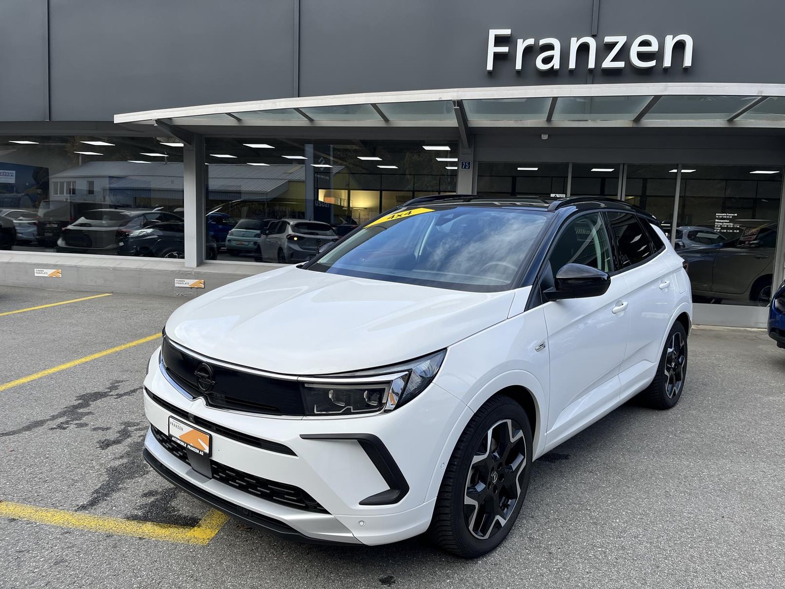 OPEL Grandland 1.6 T PHEV Ultimate 4x4