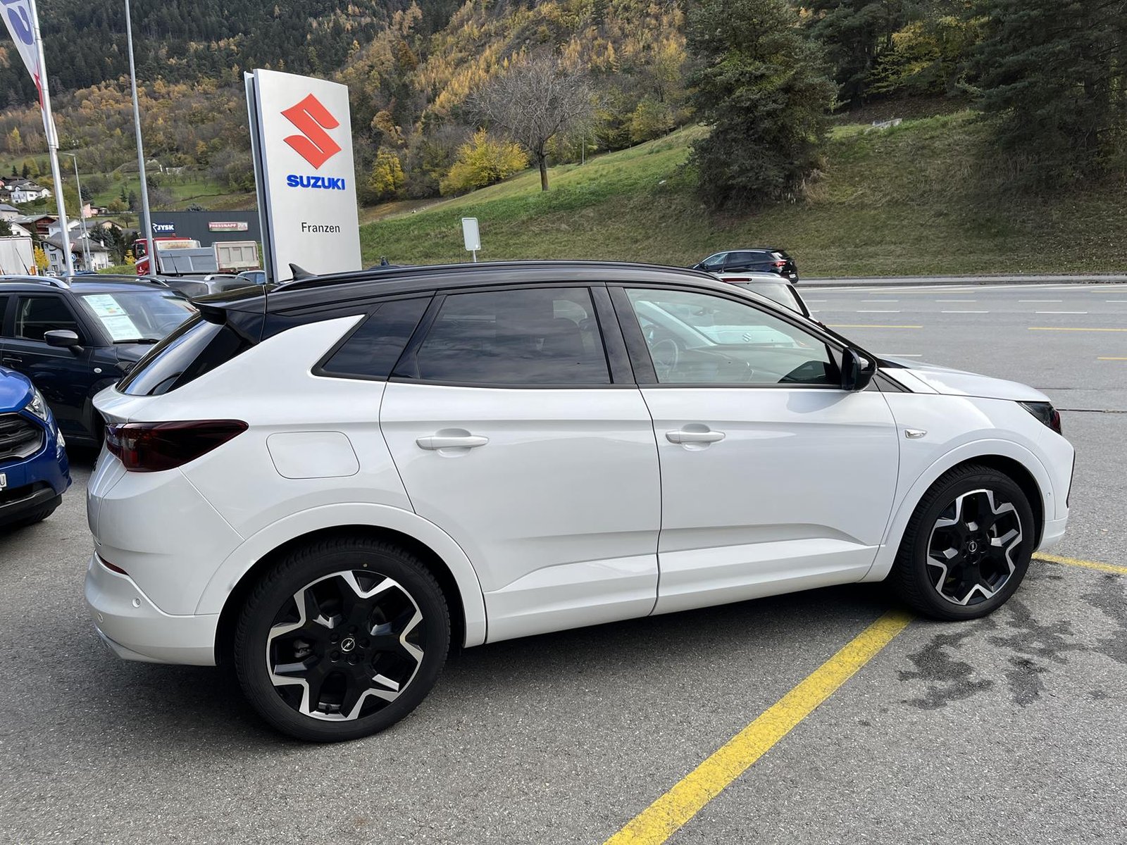 OPEL Grandland 1.6 T PHEV Ultimate 4x4, Hybride Rechargeable Essence/Électricité, Occasion / Utilisé, Automatique - 3