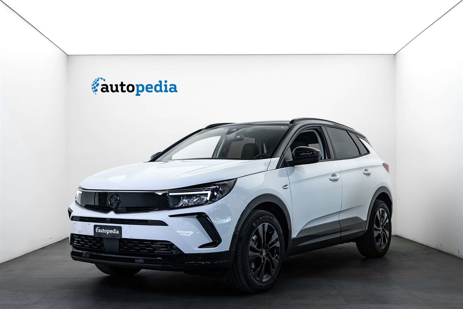 OPEL Grandland 1.2i TP GS Line Automat