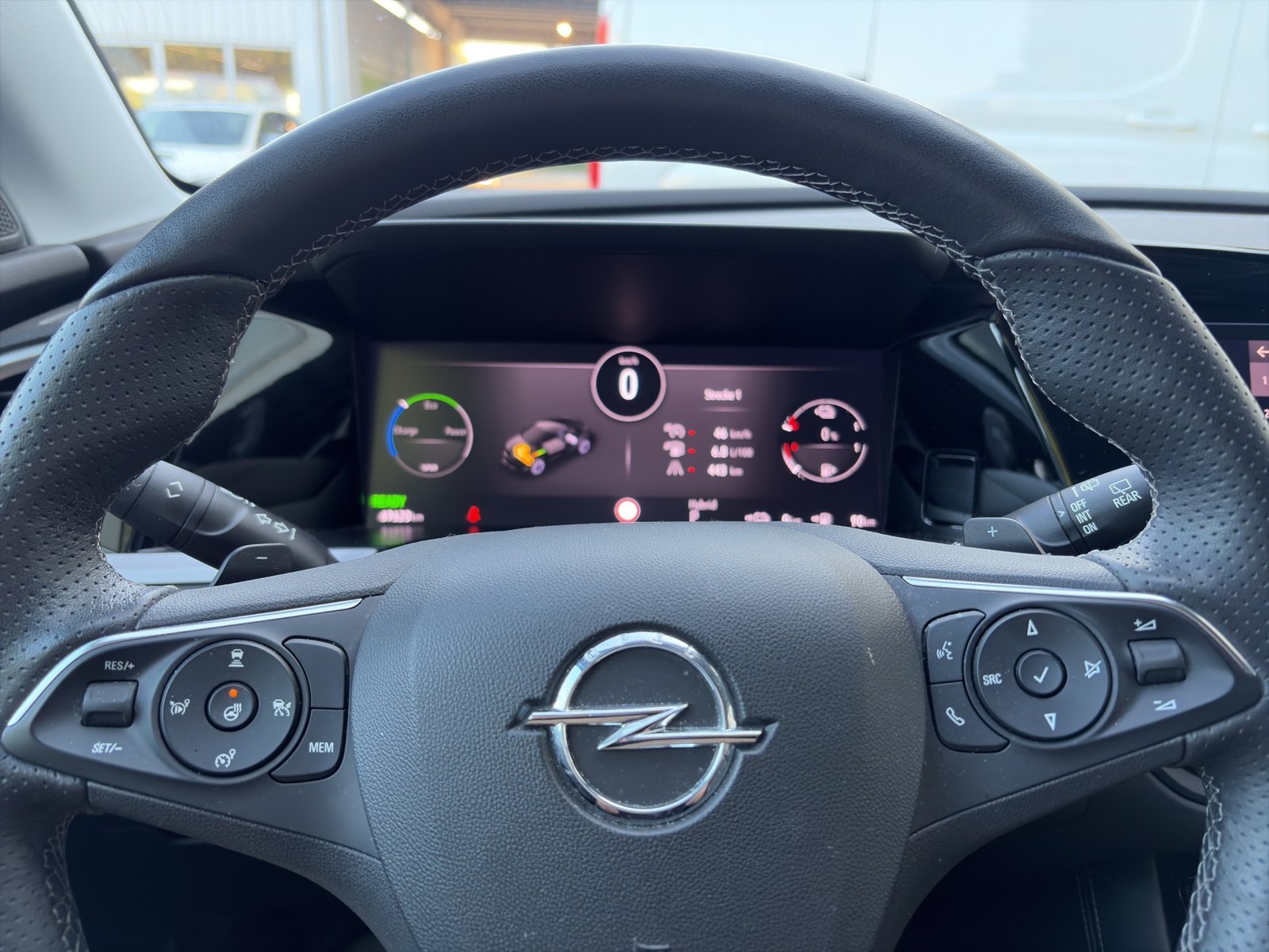 OPEL Grandland 1.6 T PHEV GSE, Hybride Rechargeable Essence/Électricité, Occasion / Utilisé, Automatique - 5