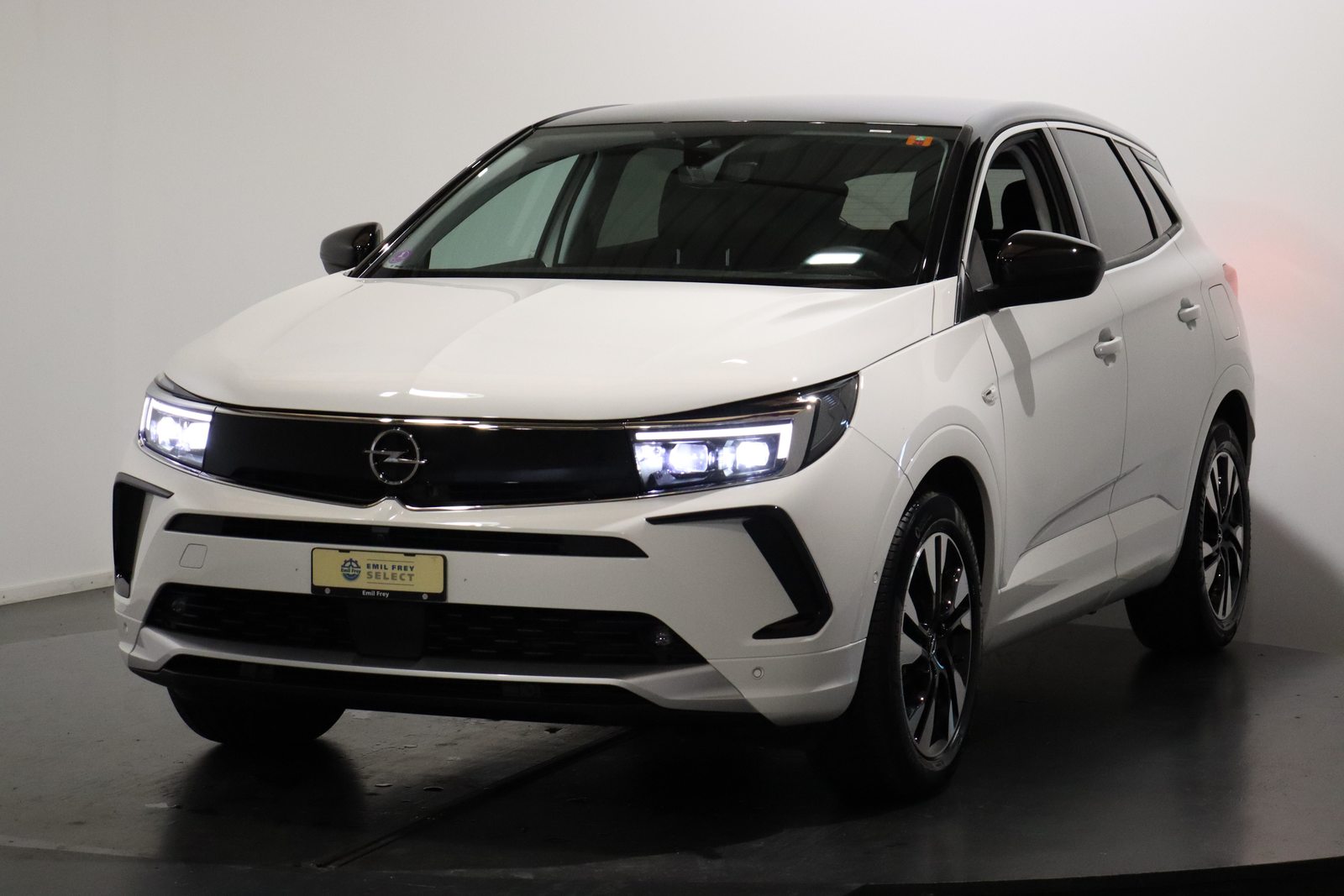 OPEL Grandland 1.6 T PHEV Elegance