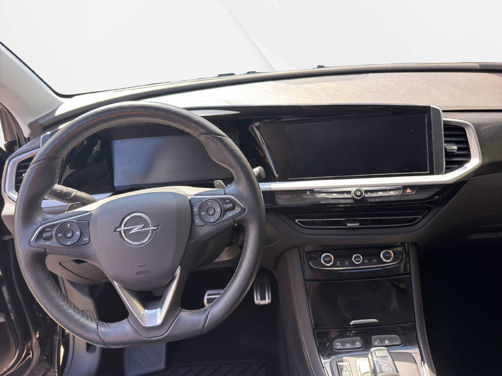 OPEL Grandland 1.6 T PHEV Ultimate, Plug-in-Hybrid Benzin/Elektro, Occasion / Gebraucht, Automatik - 7