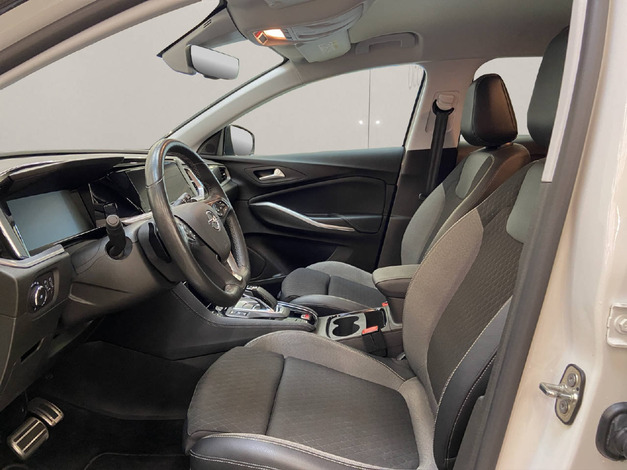 OPEL Grandland 1.6 T PHEV GS Line, Plug-in-Hybrid Benzin/Elektro, Occasion / Gebraucht, Automatik - 5