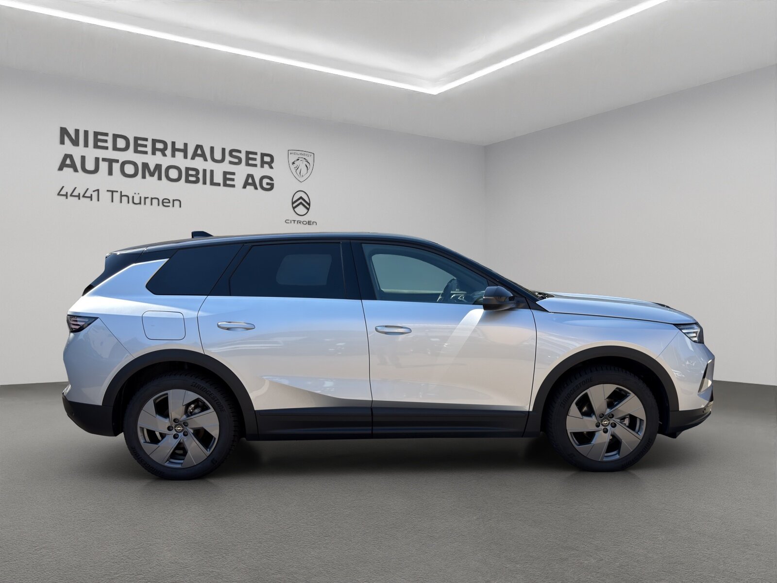 OPEL Grandland 1.2 T HEV GS, Voll-Hybrid Benzin/Elektro, Occasion / Gebraucht, Automatik - 2
