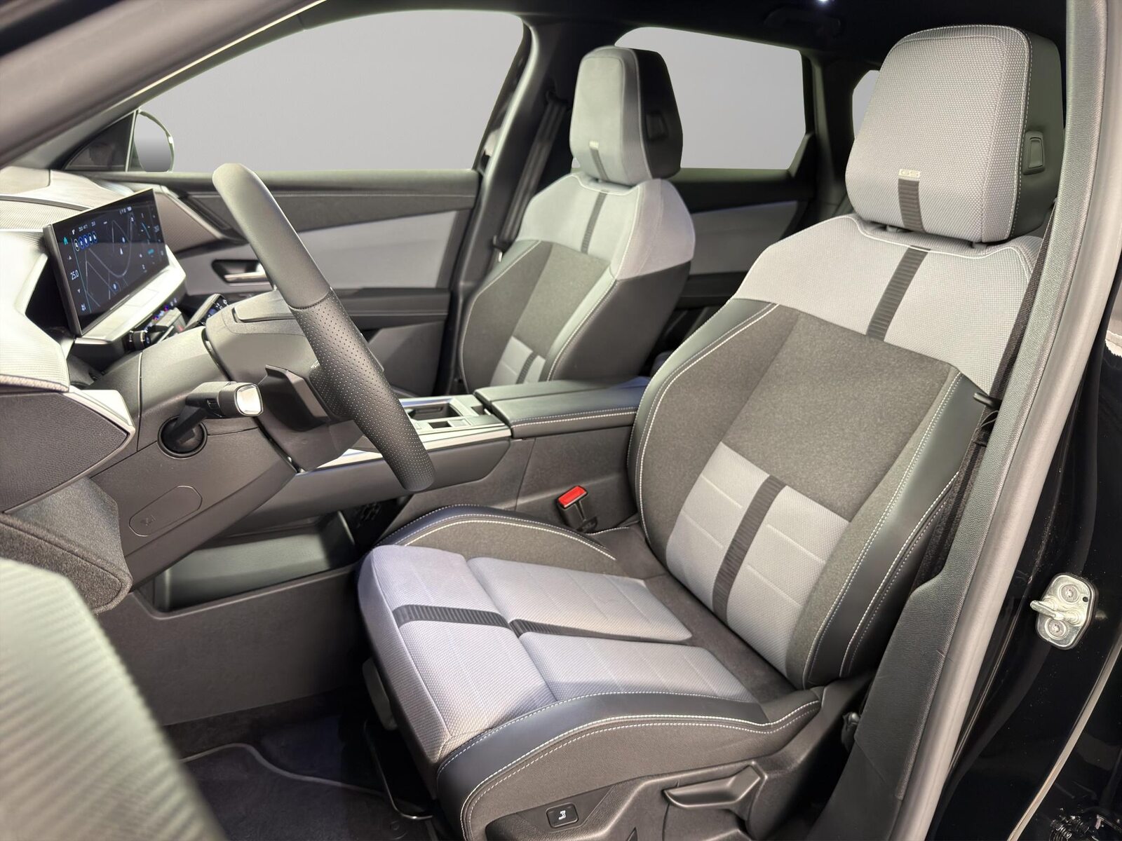 OPEL Grandland 1.2 T HEV GS, Hybride Léger Essence/Électricité, Occasion / Utilisé, Automatique - 6