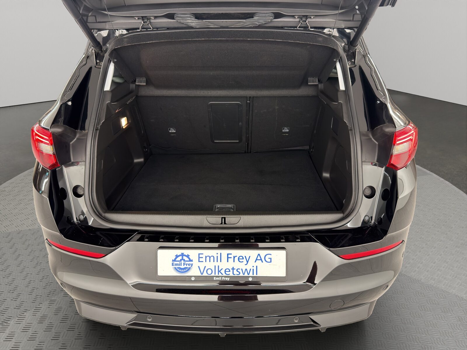 OPEL Grandland 1.6 T PHEV GSE, Plug-in-Hybrid Benzin/Elektro, Occasion / Gebraucht, Automatik - 7