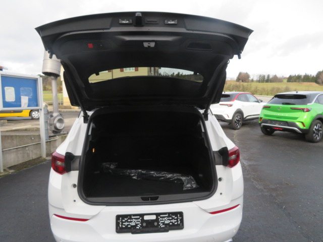 OPEL GRANDLAND 1.6 T PHEV Elegance mit AHK, Plug-in-Hybrid Benzin/Elektro, Occasion / Gebraucht, Automatik - 7