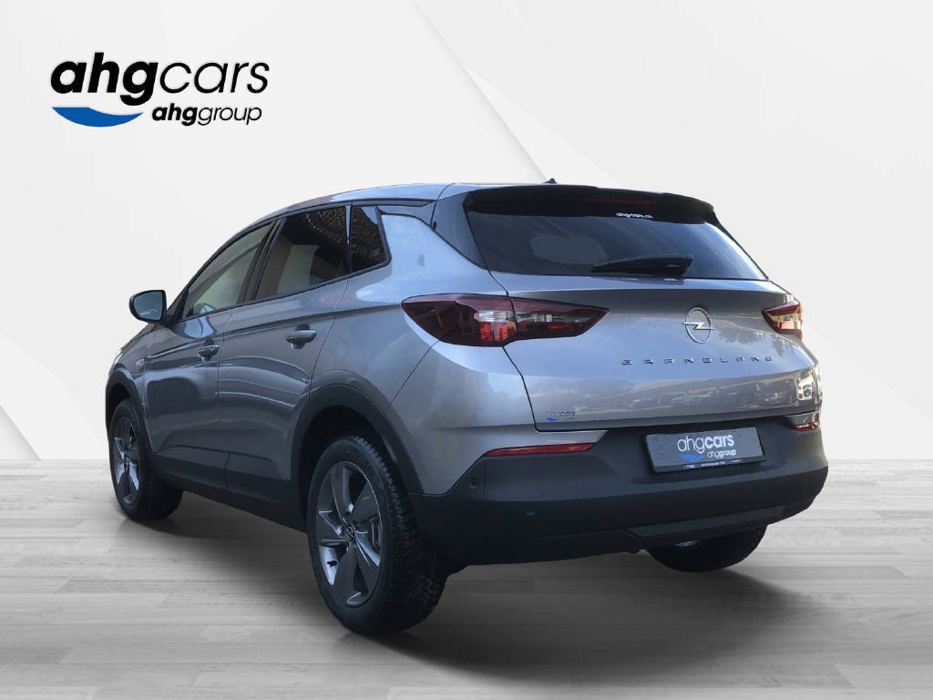 OPEL Grandland 1.2 T Edition, Petrol, Ex-demonstrator, Automatic - 3